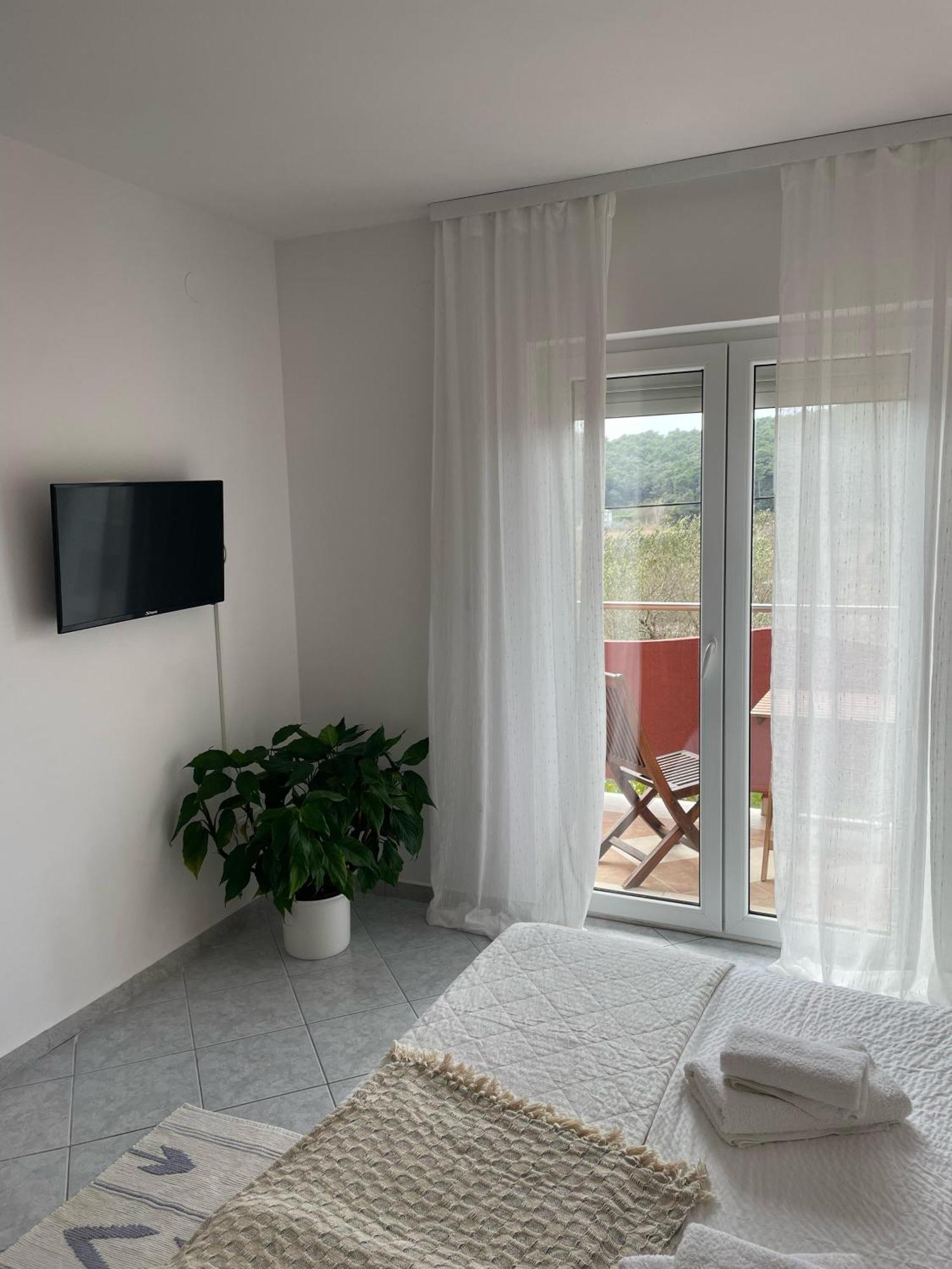 Apartments Matija Kampor Room photo